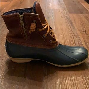 sperry low rain boots